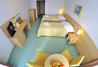 Курортные отели Sanatorium Perla Baltyku Колобжег Двухместный номер с 2 отдельными кроватями-12